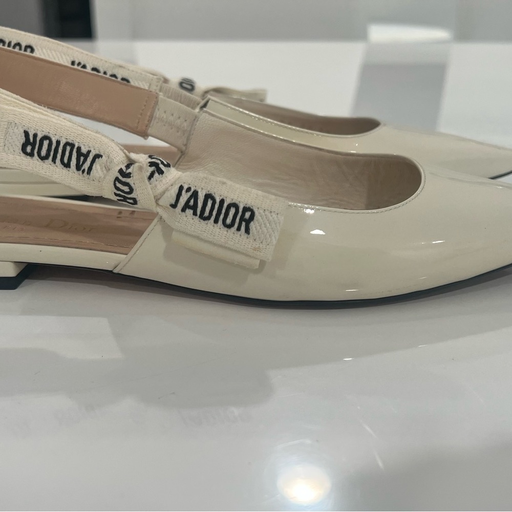 White dior flats - Picture 8 of 10